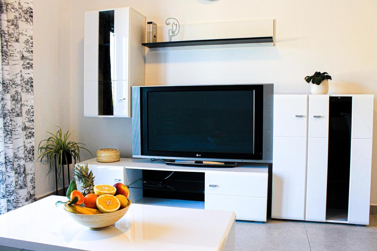 Stylish City View Apartment * Bellela * 코츌라 외부 사진