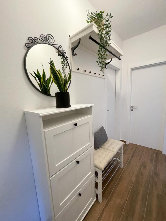 Stylish City View Apartment * Bellela * 코츌라 외부 사진