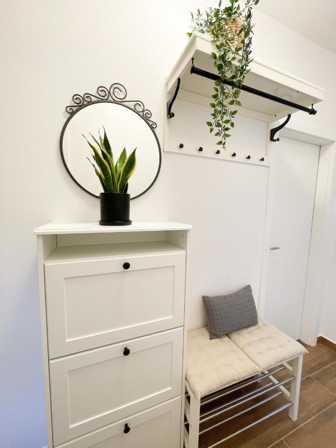 Stylish City View Apartment * Bellela * 코츌라 외부 사진